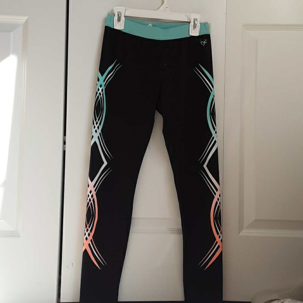 Black leggings with designs